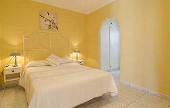 Las Adelfas Hotel Puerto del Carmen (Lanzarote)